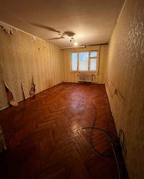 2-к квартира, вторичка, 45м2, 1/5 этаж