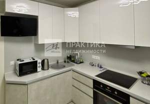 2-к квартира, вторичка, 55м2, 9/17 этаж