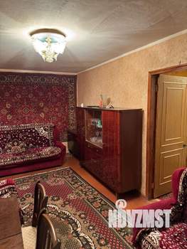 2-к квартира, вторичка, 43м2, 1/5 этаж