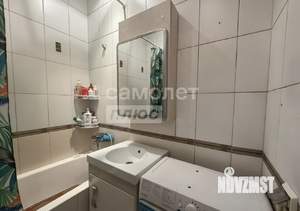 2-к квартира, вторичка, 55м2, 1/10 этаж