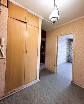 4-к квартира, вторичка, 64м2, 9/9 этаж