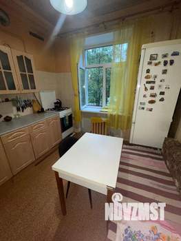 3-к квартира, вторичка, 61м2, 2/3 этаж