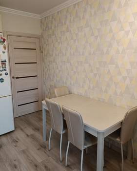 2-к квартира, вторичка, 68м2, 19/19 этаж