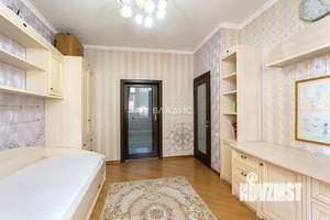 3-к квартира, вторичка, 113м2, 8/9 этаж