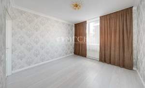 2-к квартира, вторичка, 63м2, 8/24 этаж