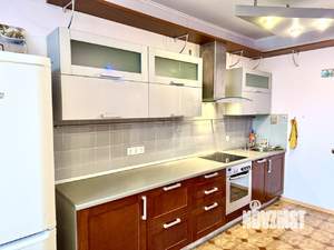 2-к квартира, вторичка, 62м2, 11/18 этаж