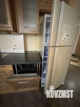 2-к квартира, вторичка, 64м2, 7/17 этаж