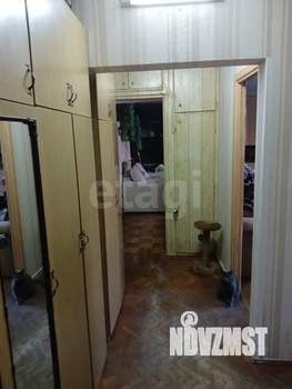2-к квартира, вторичка, 43м2, 1/9 этаж