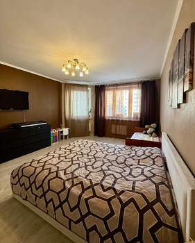 2-к квартира, вторичка, 62м2, 10/17 этаж