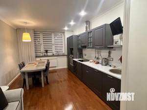 2-к квартира, вторичка, 64м2, 4/18 этаж